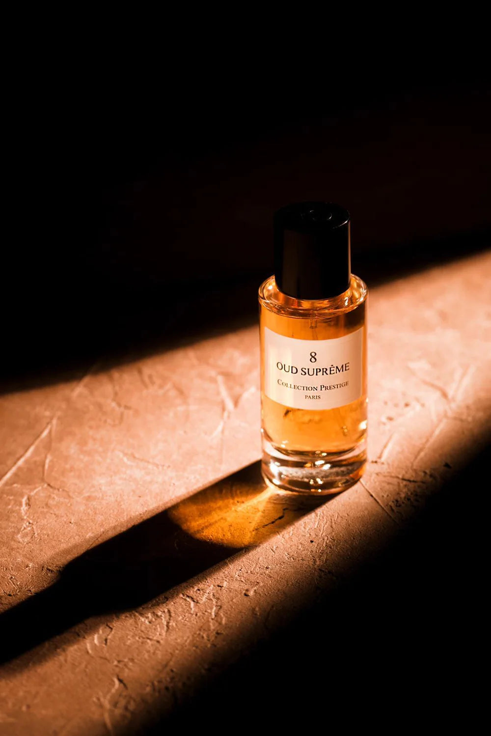 Oud Suprême N°8 Eau de Parfum Inspired by Dior - Oud Ispahan